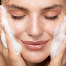 پن (صابون) صورت و بدن